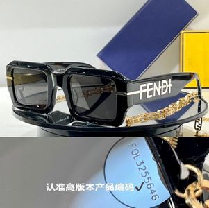 Fendi Sunglasses 409